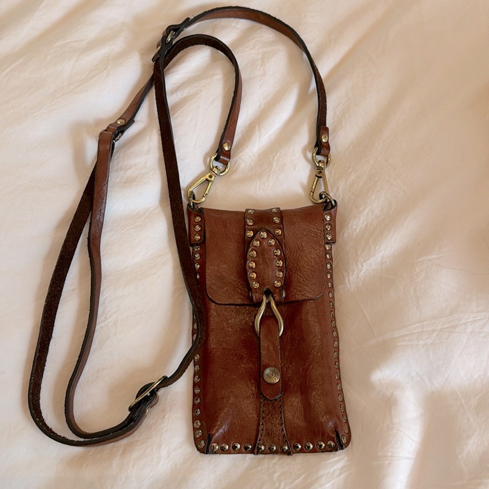 Campomaggi cross body bag/purse brown leather with credit card holder on back